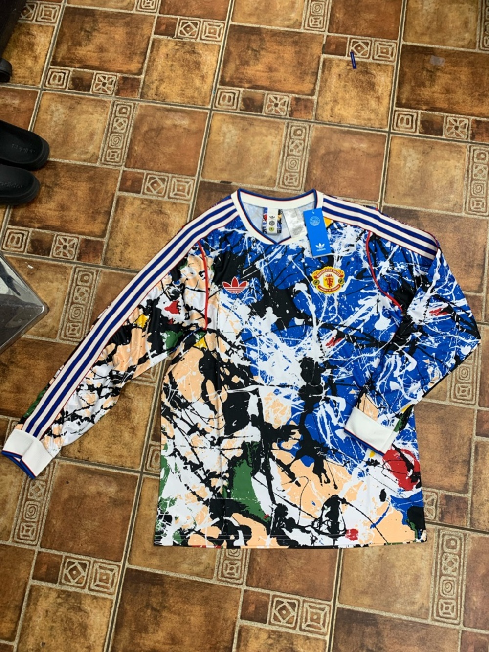 adidas Originals Manchester United 2026 Stone Roses Long sleeve Jersey size M